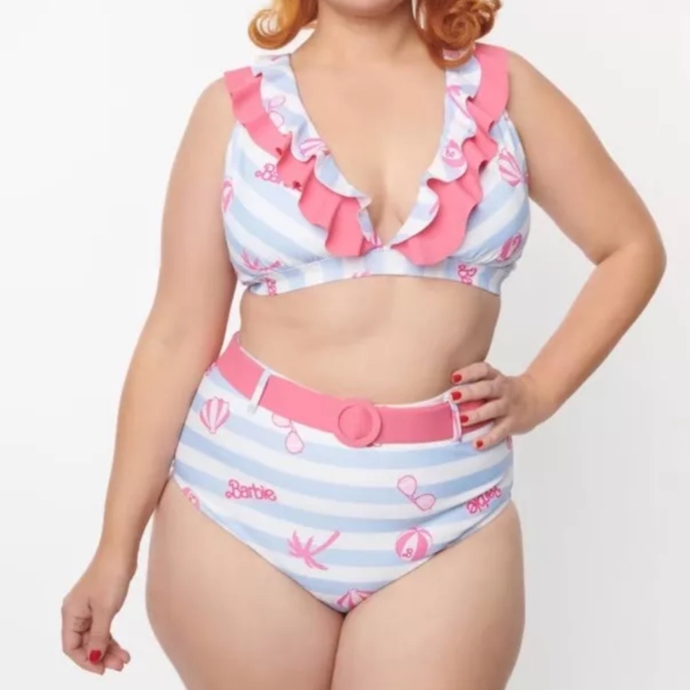Barbie x Unique Vintage Bikini Blue Pink Ruffle Bathing Suit Malibu Beach Print